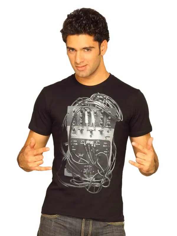 Free Authority Men's Music Machine Black T-shirt