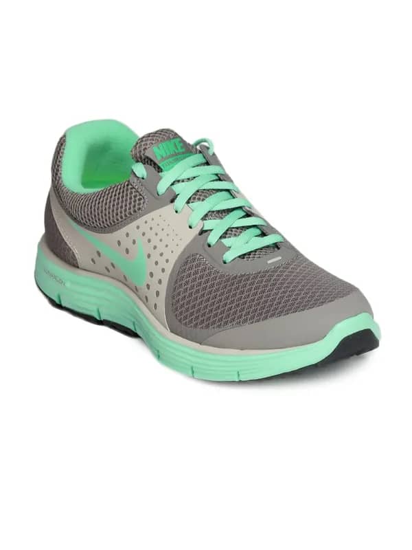 Nike Women Grey Sports Shoes