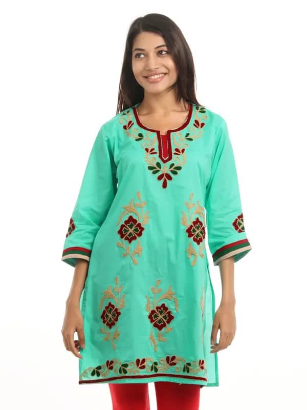 Shree Women Green & Maroon Embroidered Kurta