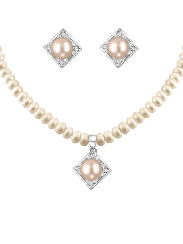 Miki Pearl Women Ivory Jewellery Set
