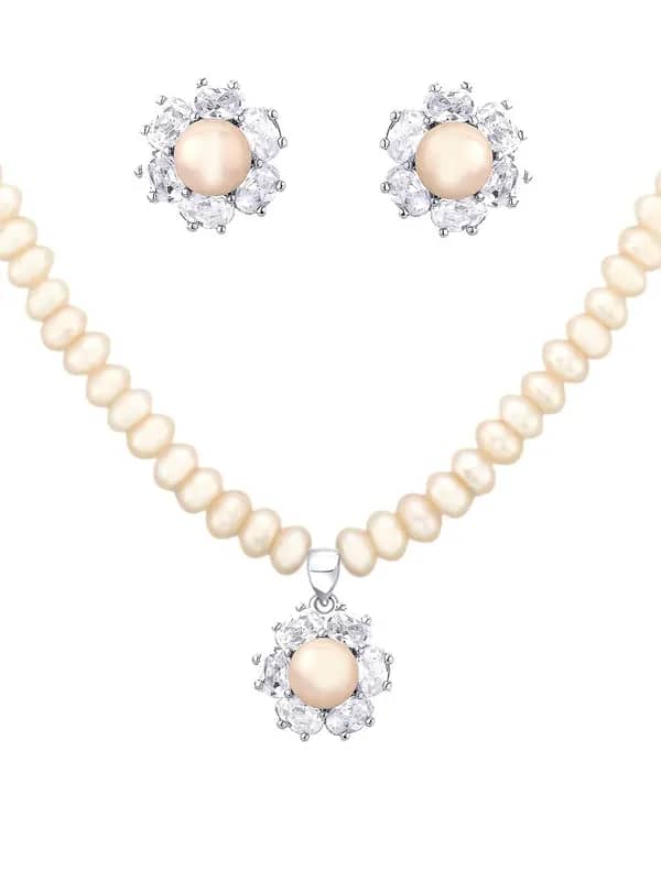 Miki Pearl Women Ivory Jewellery Set