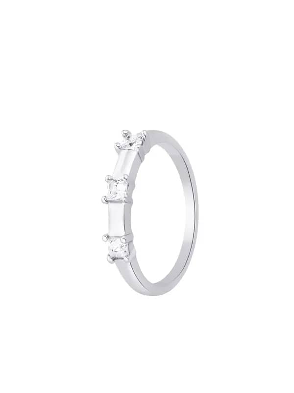 Lucera Women Silver Ring
