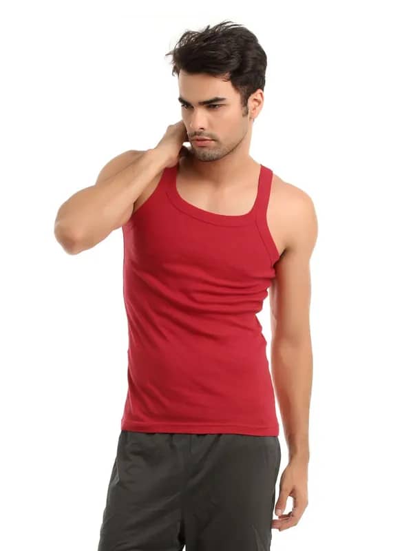 Hanes Men Red Innerwear Vest