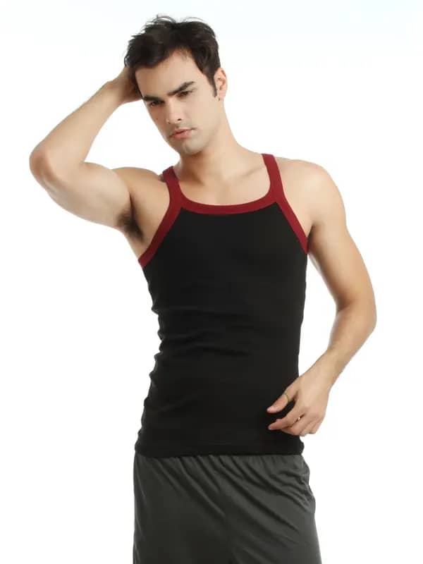 Hanes Men Black Innerwear Vest