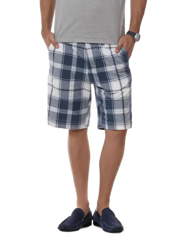 Myntra Men Blue Check Shorts