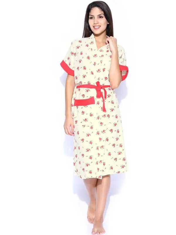 Red Rose Off-White Printed Bath Robe