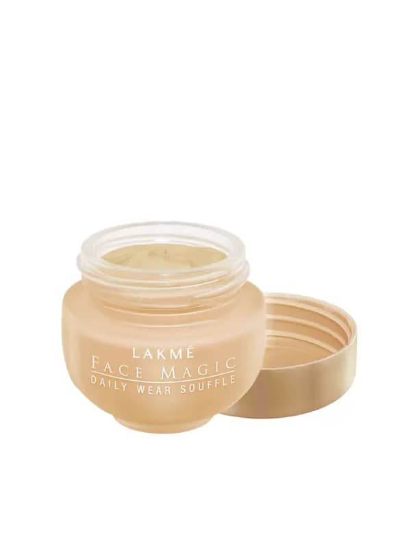 Lakme Face Magic Natural Shell Daily Wear Souffle