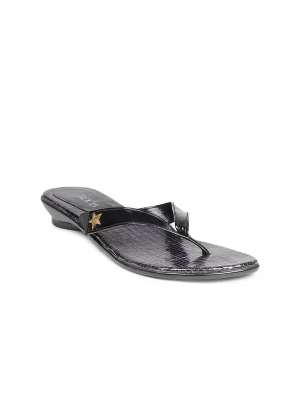 Rocia Women Black Flats
