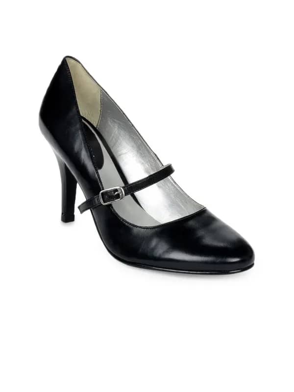 Carlton London Women Black Pumps