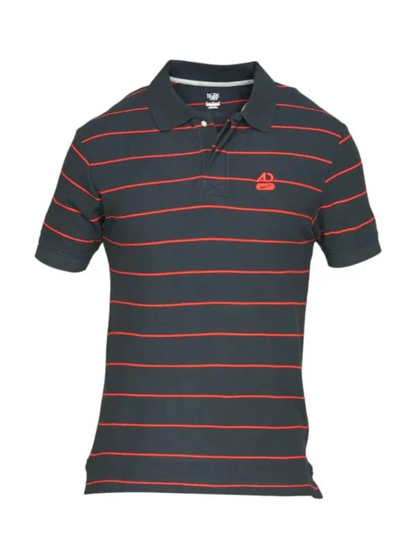 Nike Men's Club Pique Red T-shirt