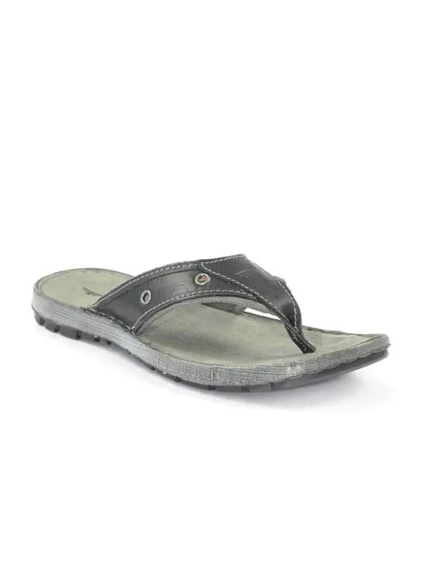 Red Tape Men's Black Flip Flop