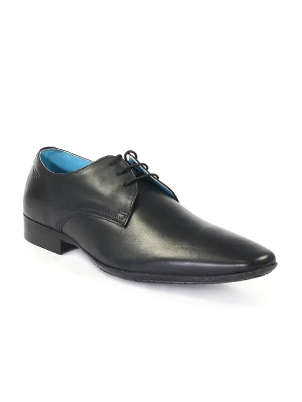 Red Tape Men Black Formal Shoe