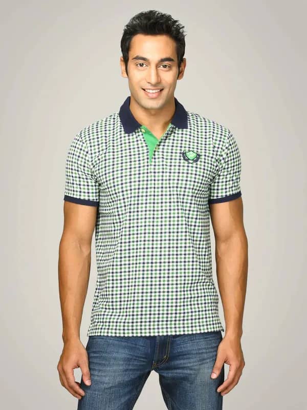 Proline Men Green & Navy Checked Polo T-shirt