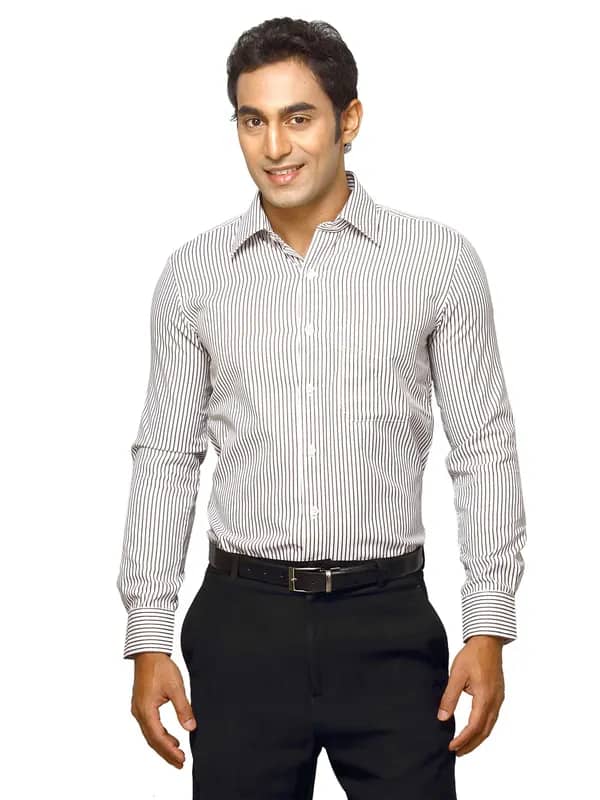 Mark Taylor Men White Striped Shirt