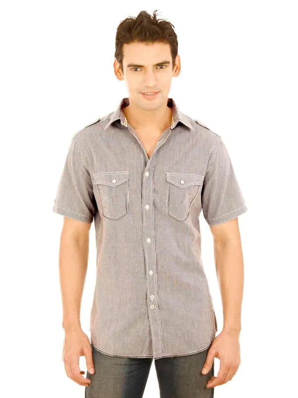 United Colors of Benetton Men Black Striped Shirt