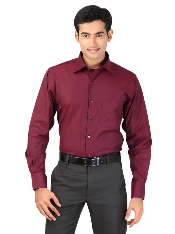 Genesis Men Solid Maroon Shirts