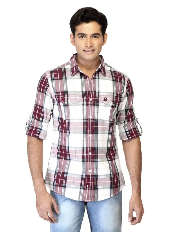 United Colors of Benetton Men Check Red Shirts
