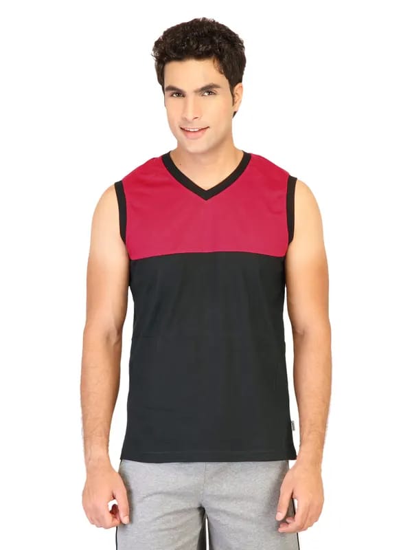 Hanes Men Sleeveless V Neck Red Innerwear T-shirt