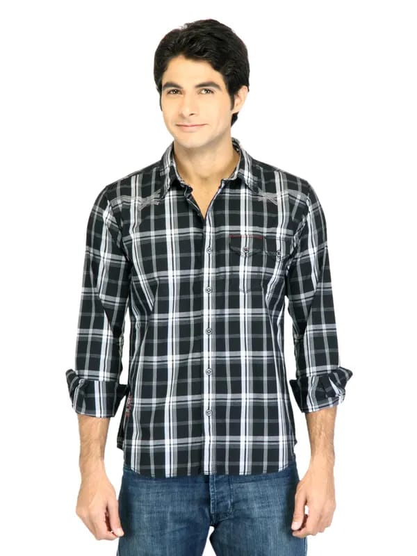 Basics Men Black Slim Fit Checked Shirt