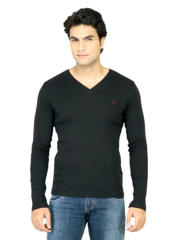 United Colors of Benetton Men Solid Black TShirt