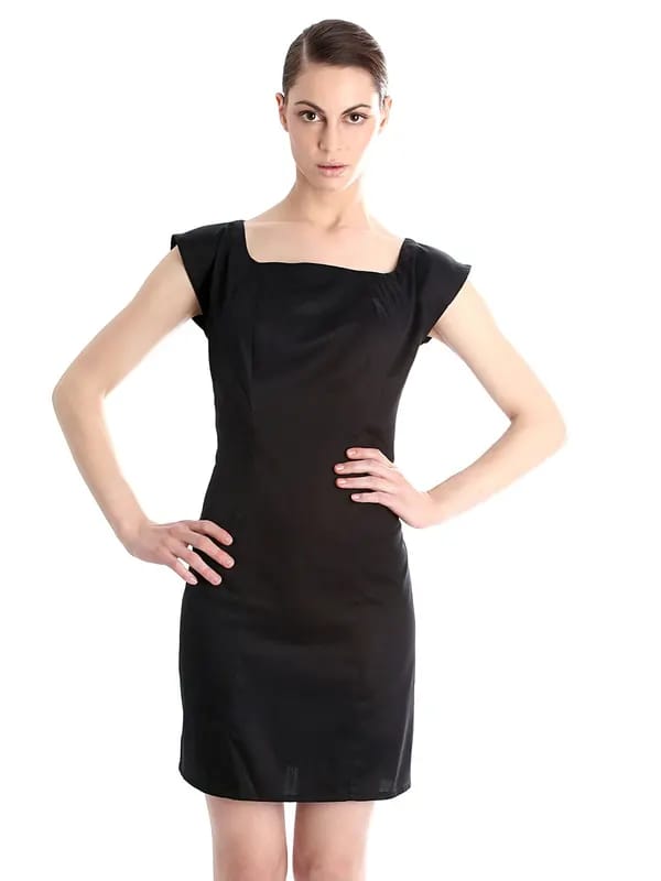 Femella Women Black Tunic