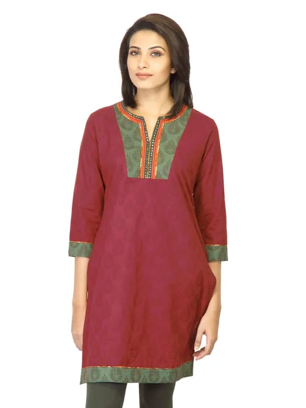 Mother Earth Women Printed Maroon Kurta