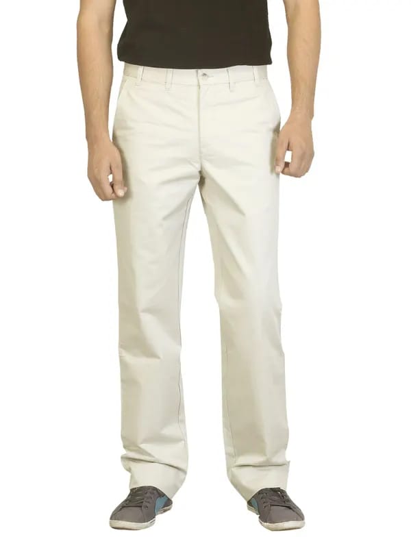 Scullers Men Cream Trousers
