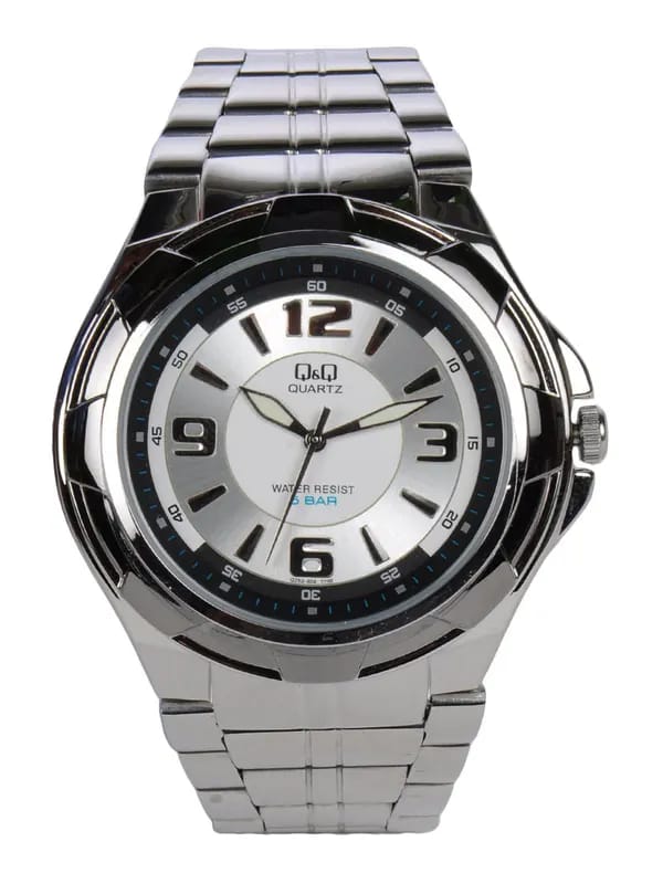 Q&Q Men Silver-Toned Dial Analogue Watch Q252J404Y