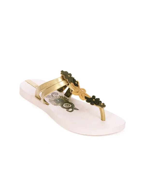 iPanema Women Ritmos Cream Flats