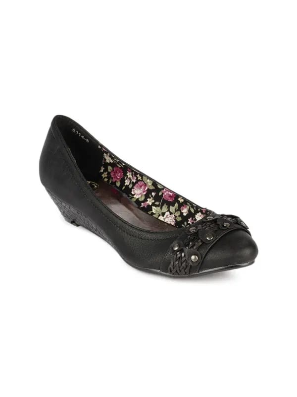 Cobblerz Women Black Wedges