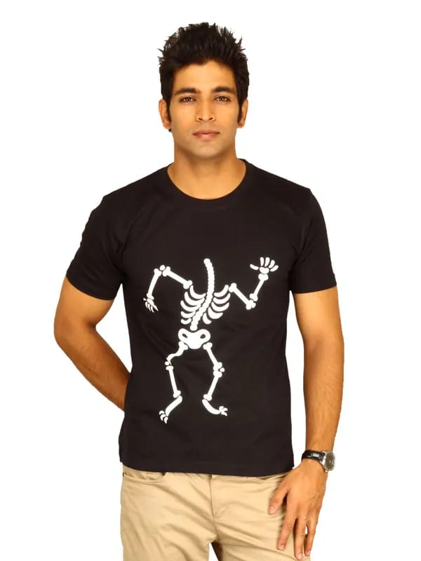 Myntra Men's Creative designs Black T-shirt