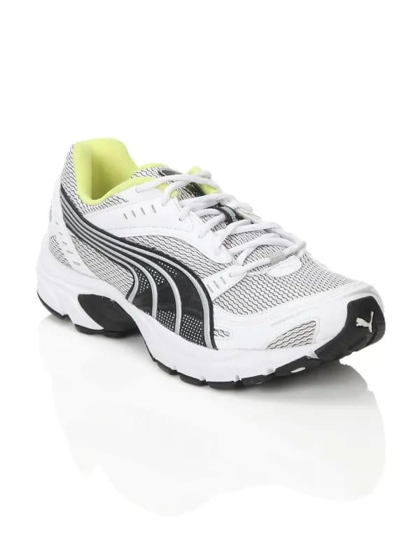Puma Men White Axis Sports Shoes