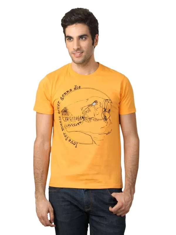 Myntra Men listening T-shirt