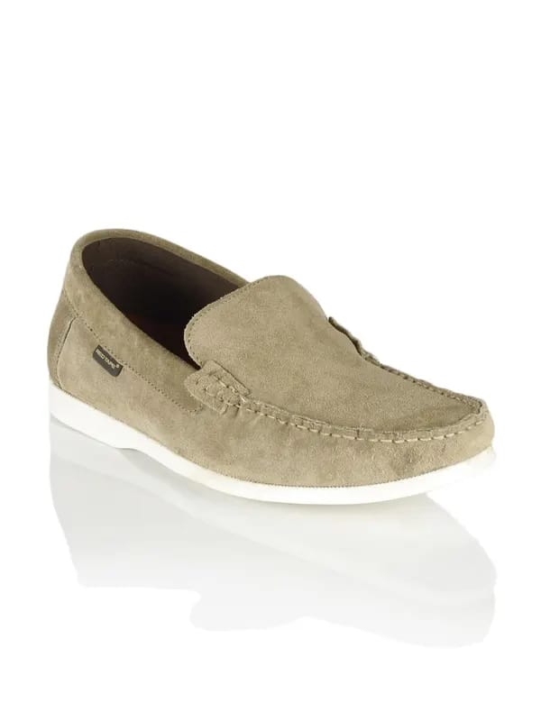 Red Tape Men Beige Shoes