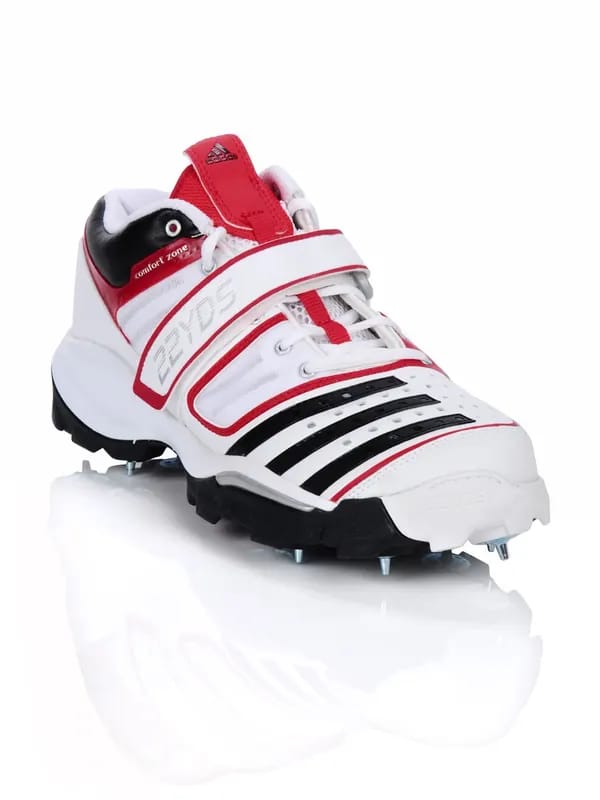 ADIDAS Men Twenty2yds Mid IV White Sports Shoes