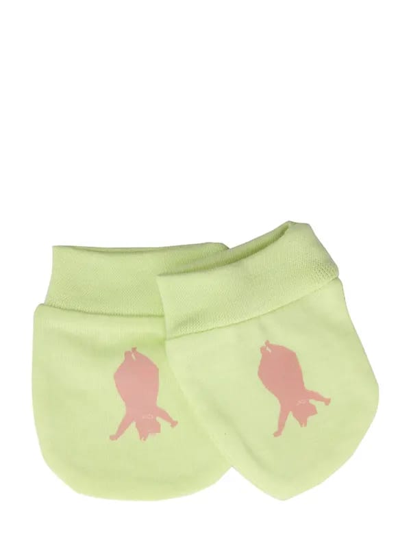 Madagascar 3 Infant Girls Light Green Mittens