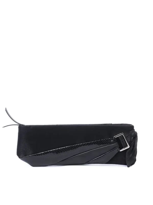 Baggit Women Black Clutch