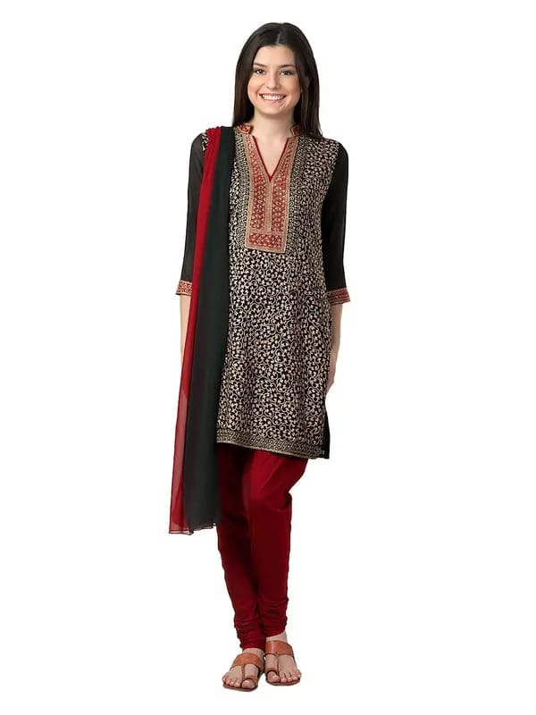 Aneri Women Black & Maroon Salwar Suit