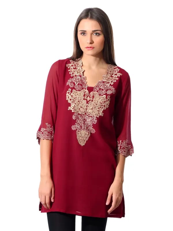 Aneri Women Red Kurta