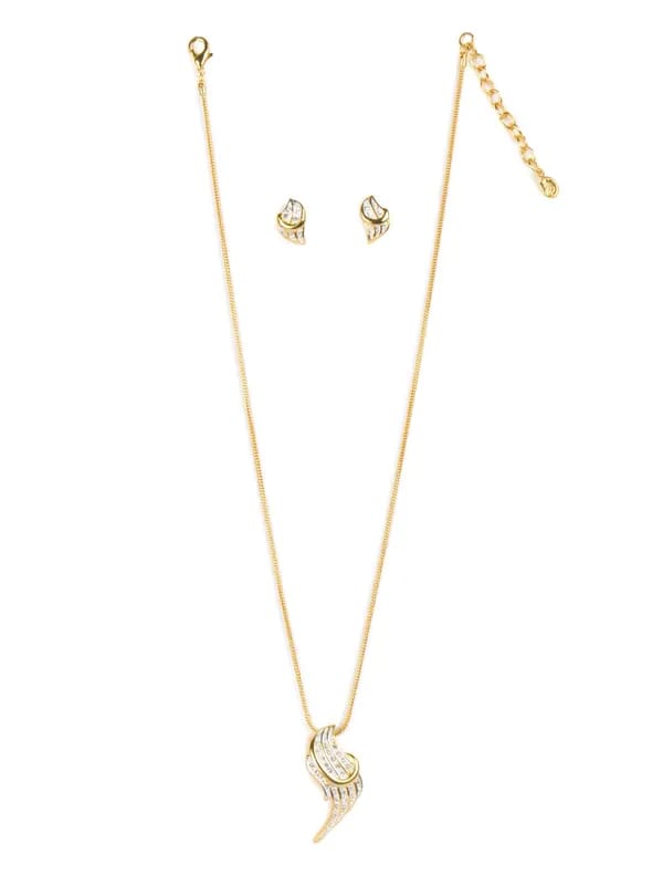 Estelle Women Earrings & Pendant Set