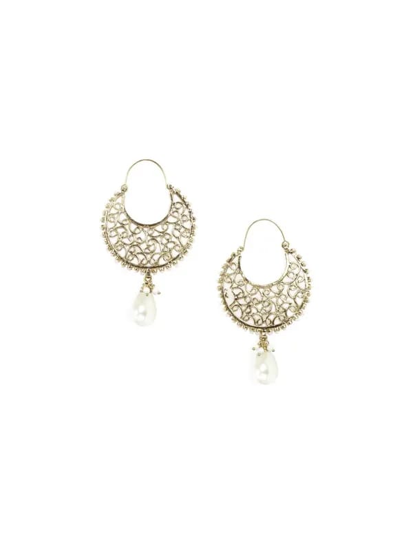 Royal Diadem White Earrings