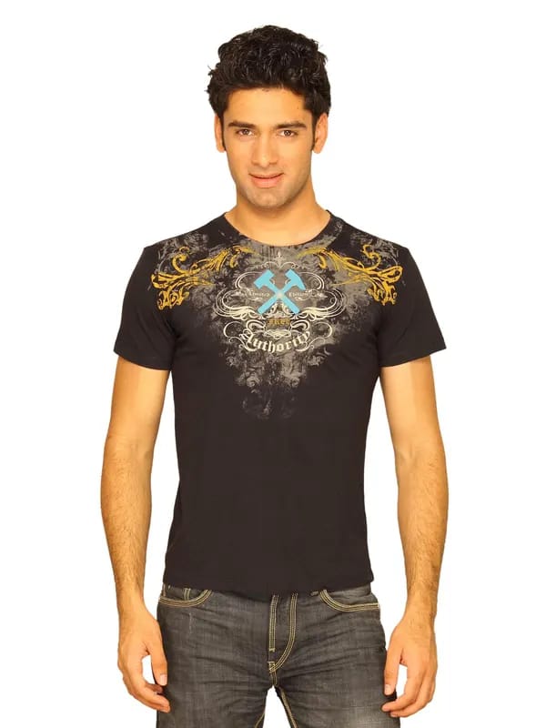 Free Authority Men's Studs Washed Black T-shirt