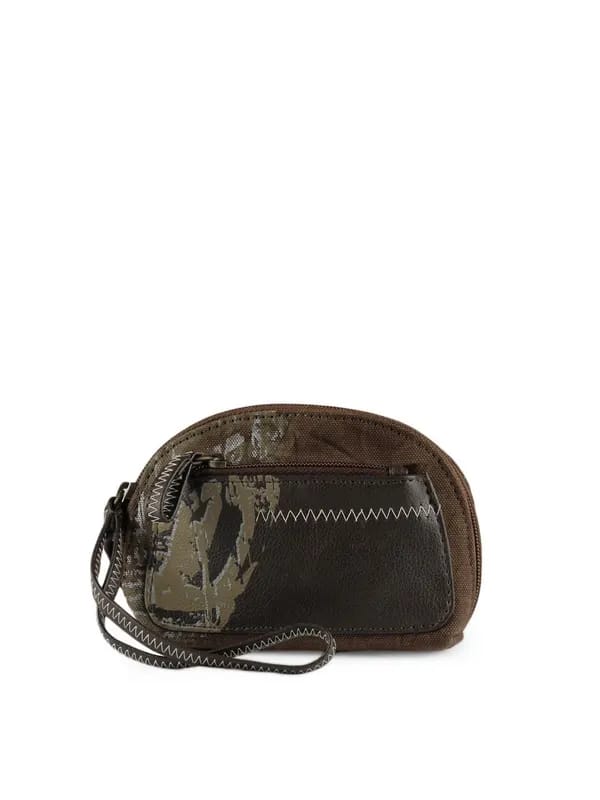 Baggit Women Brown Aandhi Parina Crush Mobile Pouch