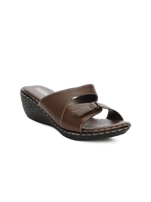 Tiptopp Women Brown Wedges