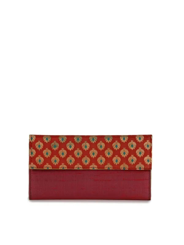 Pitaraa Women Maroon Purse