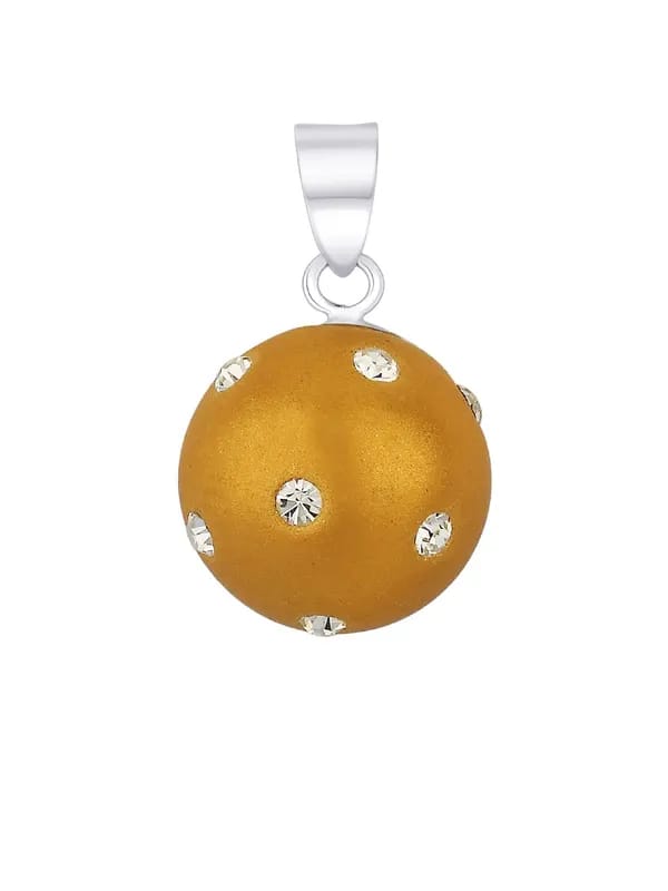 Lucera Women Silver Pendant