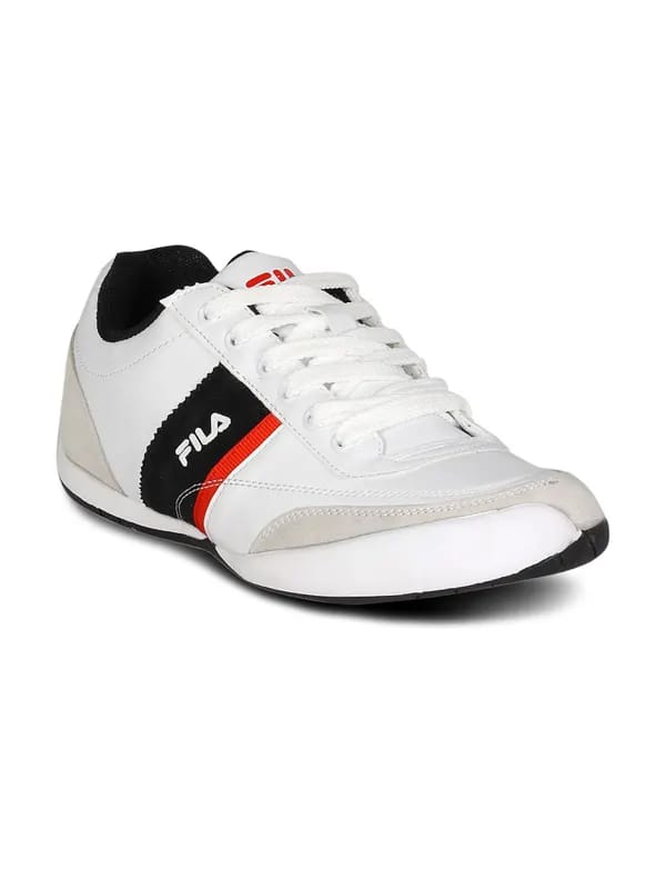 Fila Men White Ample Shoes