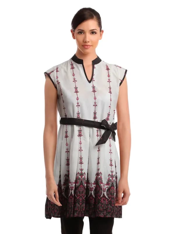 Ayaany Women Printed White Tunic