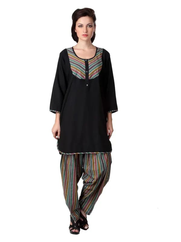 Ayaany Women Black Patiala Kurta Set