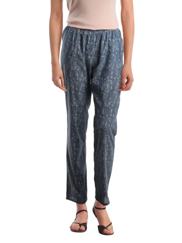 Femella Women Printed Blue Lounge Pants